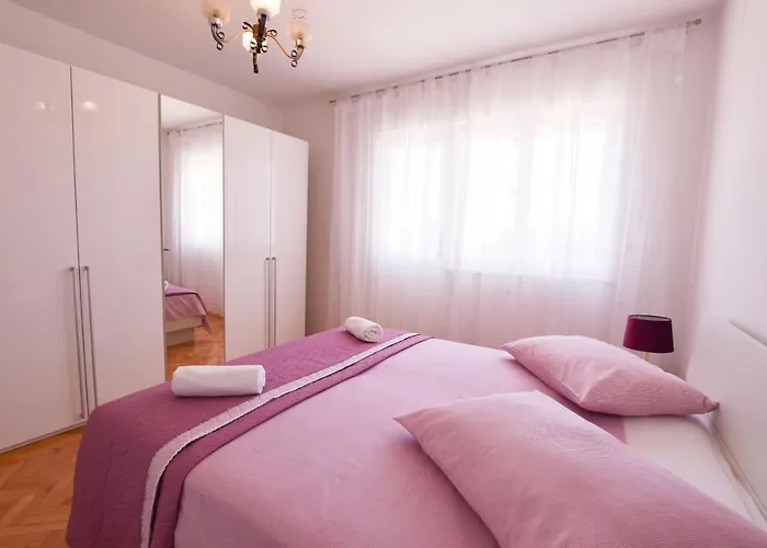 Kure Apartamento Primošten